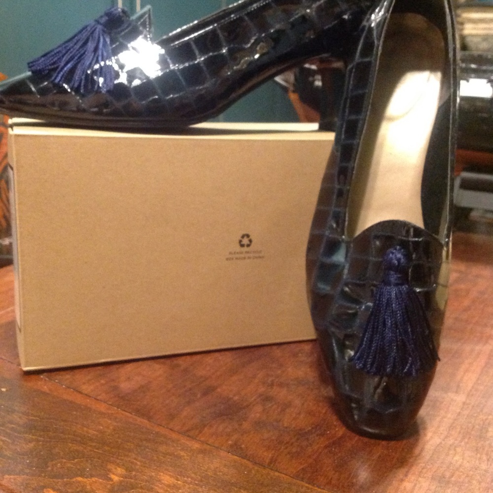 Navy Leather Pump - image 5